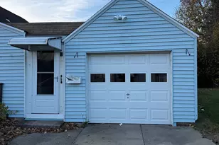 115 Saltonstall Pkwy, East Haven, CT 06512 - Photo 22