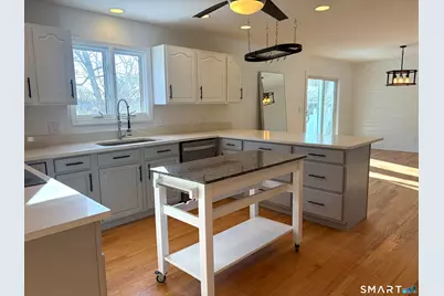 96 Winibig Trail, Shelton, CT 06484 - Photo 4