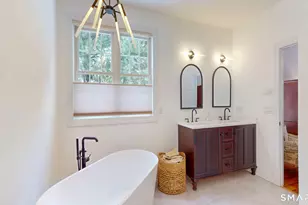 35 Montgomery Rd, North Branford, CT 06472 - Photo 24