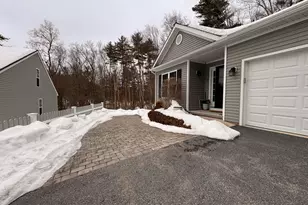 37 Steven's Blvd, Thomaston, CT 06787 - Photo 4