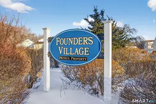 81 Founders Village, Clinton, CT 06413 - Photo 2