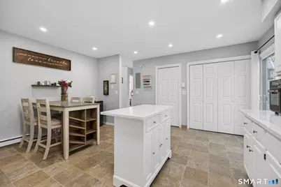 81 Founders Village #81, Clinton, CT 06413 - Photo 16