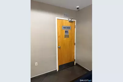 4699 Main Street #201 Room 1, Bridgeport, CT 06606 - Photo 4