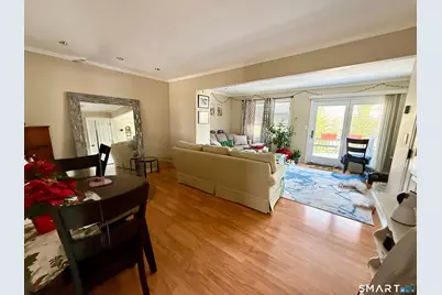 133 Clearview Court, Derby, CT 06418 - Photo 4