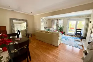 133 Clearview Ct, Derby, CT 06418 - Photo 4