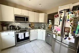 133 Clearview Ct, Derby, CT 06418 - Photo 6