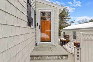 133 Rocky Rest Rd, Shelton, CT 06484 - Photo 6