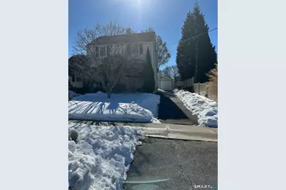 315 Seaside Avenue, Bridgeport, CT 06605 - Photo 2