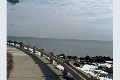 315 Seaside Avenue, Bridgeport, CT 06605 - Photo 32