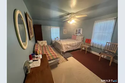 315 Seaside Avenue, Bridgeport, CT 06605 - Photo 12