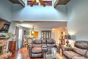 483 Commanche Ln, Stratford, CT 06614 - Photo 10