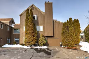 483 Commanche Ln, Stratford, CT 06614 - Photo 4