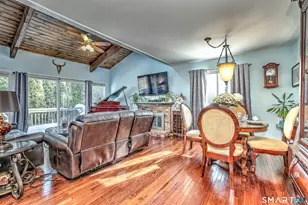 483 Commanche Ln, Stratford, CT 06614 - Photo 6