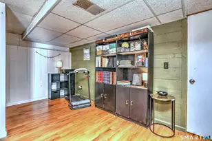 483 Commanche Ln, Stratford, CT 06614 - Photo 34