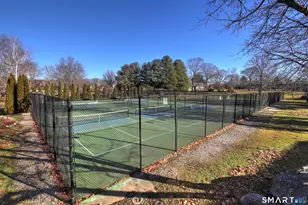 483 Commanche Ln, Stratford, CT 06614 - Photo 38