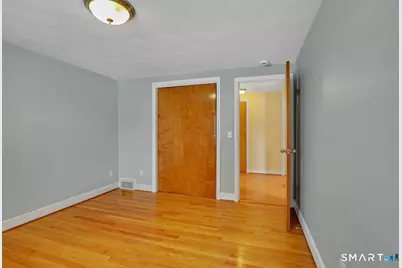 50 Davis Road, East Hartford, CT 06118 - Photo 20