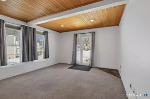 50 Davis Rd, East Hartford, CT 06118 - Photo 16