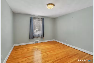 50 Davis Road, East Hartford, CT 06118 - Photo 22
