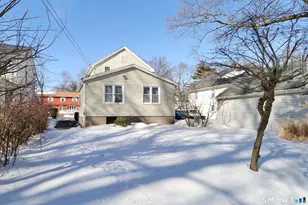 10 Keith St, Norwalk, CT 06854 - Photo 2