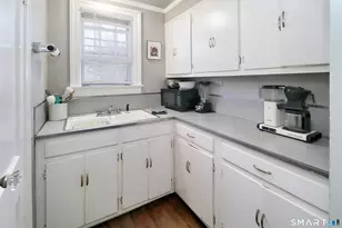 10 Keith St, Norwalk, CT 06854 - Photo 18