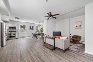 34 Pleasant St, Plainfield, CT 06374 - Photo 2