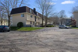 44 Abcd Angel Dr, Waterbury, CT 06708 - Photo 18