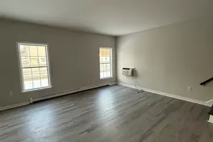 40 Marlin Dr, Norwalk, CT 06854 - Photo 4