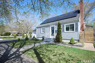 37 Frederick St, New Haven, CT 06515 - Photo 2