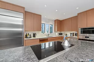 119 Maple Vale Dr, Woodbridge, CT 06525 - Photo 18