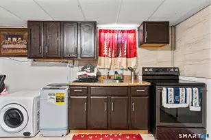 45 Birdsey St, Bridgeport, CT 06610 - Photo 24