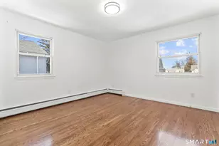 45 Birdsey St, Bridgeport, CT 06610 - Photo 10