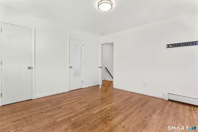 45 Birdsey Street, Bridgeport, CT 06610 - Photo 12