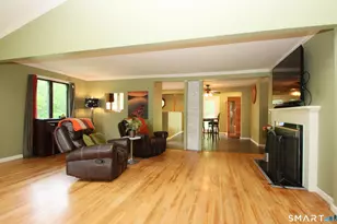440 Dunbar Hill Rd, Hamden, CT 06514 - Photo 4
