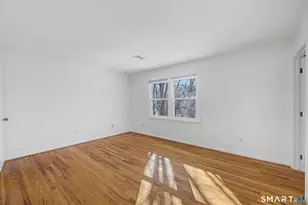 7 Dean St, Danbury, CT 06810 - Photo 12