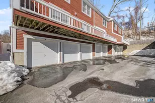 7 Dean St, Danbury, CT 06810 - Photo 20