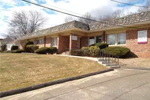 320 New Britain Rd, Berlin, CT 06037 - Photo 4