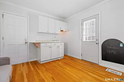 30 Burritt Avenue, Norwalk, CT 06854 - Photo 26