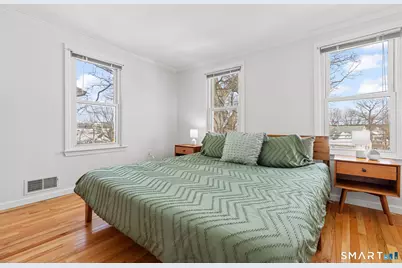 30 Burritt Avenue, Norwalk, CT 06854 - Photo 16