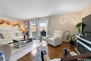 6 Lakeview Dr, Southington, CT 06489 - Photo 2