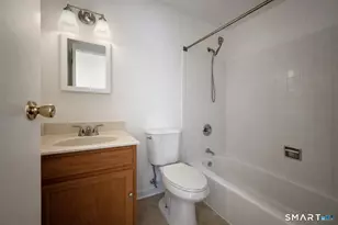 1A Bostwick Arms, New Milford, CT 06776 - Photo 8