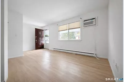 1A Bostwick Arms #1A, New Milford, CT 06776 - Photo 2