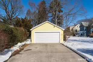 252 Alden Ave, New Haven, CT 06515 - Photo 36