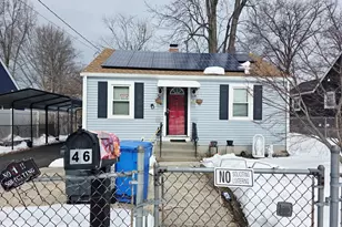 46 Sequin St, Hartford, CT 06106 - Photo 2