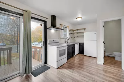 220 Blakeslee Street #220, Bristol, CT 06010 - Photo 10