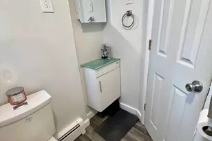 25 Greenlawn St, East Hartford, CT 06108 - Photo 20