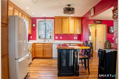 2 East Avenue, Norwich, CT 06360 - Photo 2