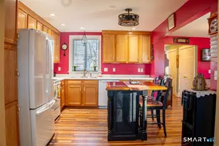 2 East Ave, Norwich, CT 06360 - Photo 2