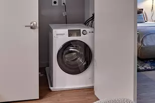 [Address not provided], New Haven, CT 06511 - Photo 12