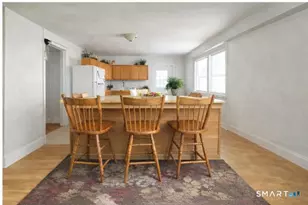 700 Laurel Ave, Bridgeport, CT 06604 - Photo 8