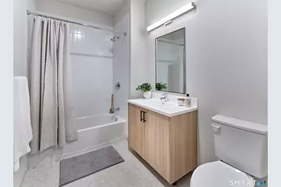 [Address not provided], New Haven, CT 06511 - Photo 8